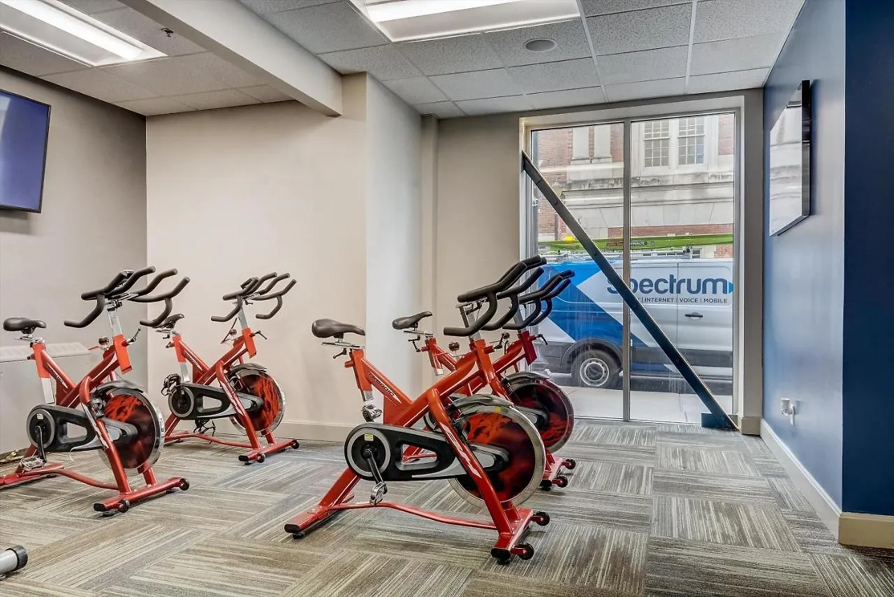 Frontdesk Vue At 3Rd St Apts Downtown Louisville-Jefferson County