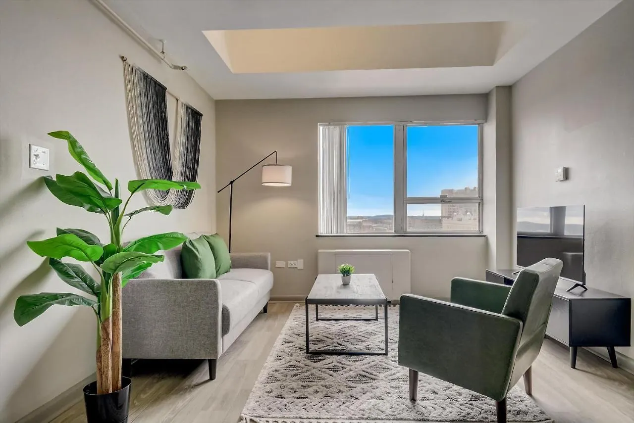Frontdesk Vue At 3Rd St Apts Downtown Louisville-Jefferson County Appartement